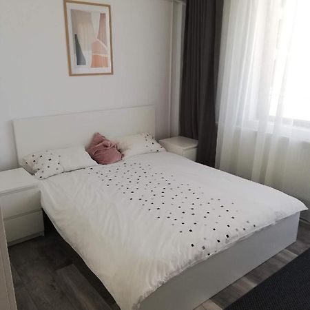 Cozzy Apartment Navodari Ngoại thất bức ảnh