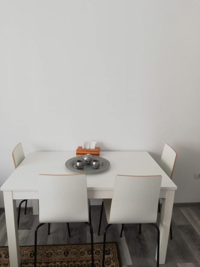 Cozzy Apartment Navodari Ngoại thất bức ảnh
