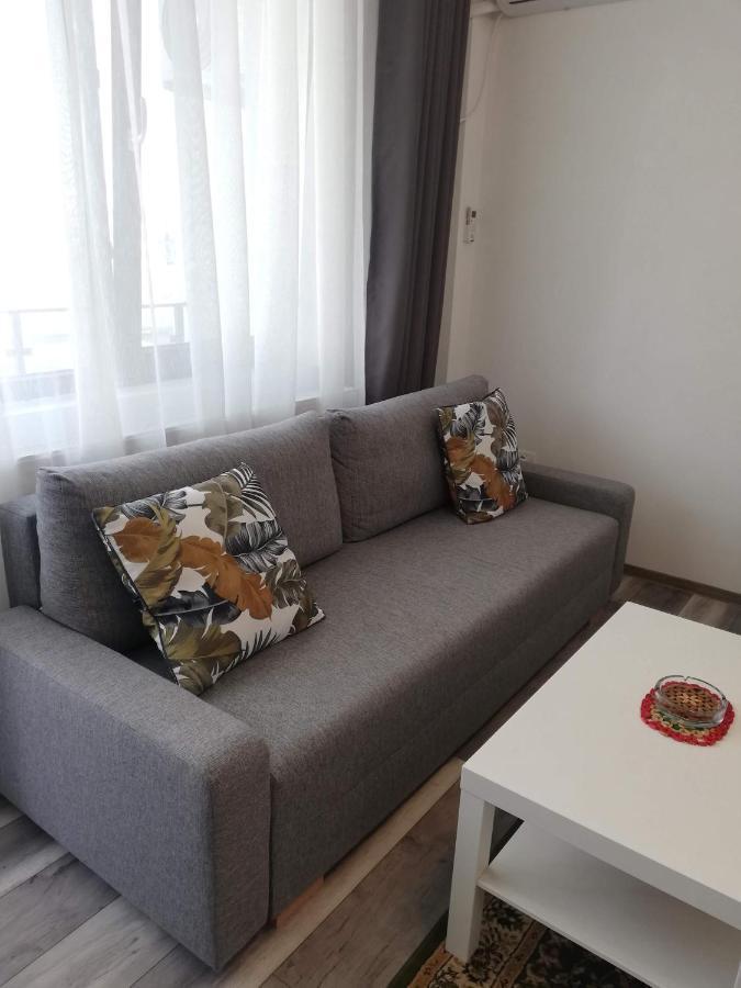 Cozzy Apartment Navodari Ngoại thất bức ảnh